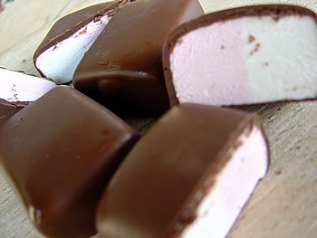 La Nouba Marshmallows Sugar/gluten Free Sugarfree Chocolate Covered Marshmallow 2.1 Oz (Pack