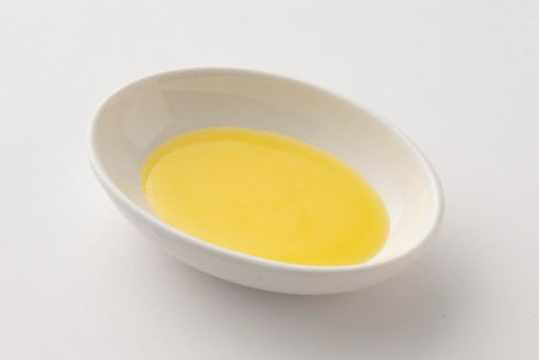1.1L Garlic Butter Sauce - Great for Garlic Bread, Pasta, Potatoes, Fish and Seafood Dishes. Delicious Dipping Sauce
