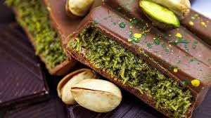 KD Chocolates 16oz bouchaard dubai chocolate box pistachio & knafeh