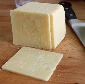 Generic Kerrygold Irish Dubliner%100 Naturel Cheese Deli Cut 2 lb
