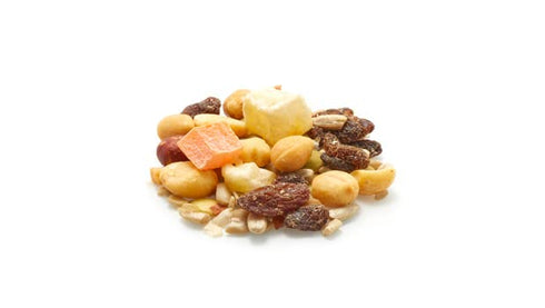 2.2 lb (35.2 oz), Yupik Trail Mix, A Blend of Peanuts, Raisins, Sunflower Seeds, Pineapples, Papaya, Raisins, Pumpkin