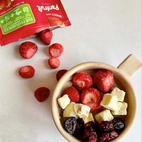 100% 4 Packs (0.71 oz) PANFRUIT Freeze-Dried Organic Strawberry Banana Snacks Natural, No Sugar Added, GMO-Free