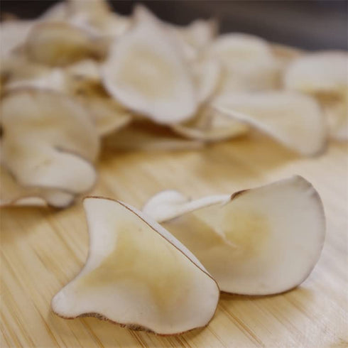 Royal Seafood USA 225g Dried Sea Coconut Slices Premium selected Natural, Sulfur-free,for soup
