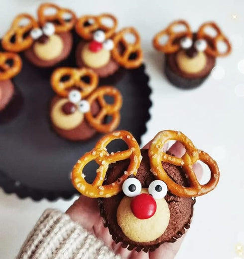 Christmas Sprinkles Mix, Edible Eyeball Decorations for Baking, Cupcake Toppers, and Ice Cream Toppings (130g/4.6oz).