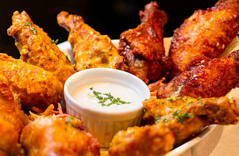 Premium Parmesan Garlic Chicken Wing Rub Seasoning, Large Shaker, Fat Free, Flavorful Spice Blend for Wings!
