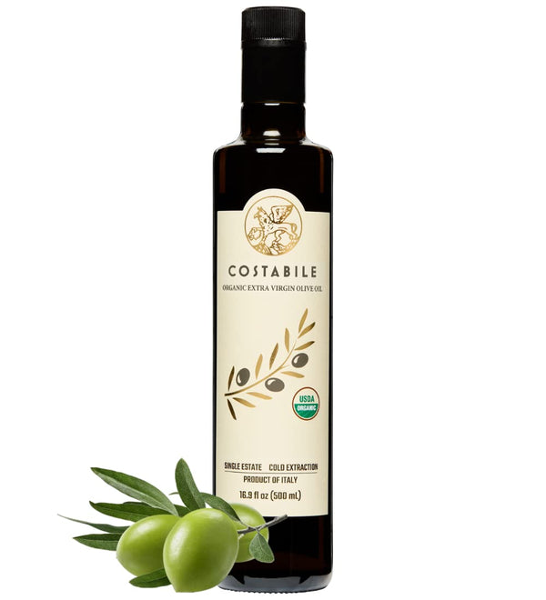 Evoo Extra Virgin Olive Oil from Puglia. Cold pressed olive oil. High