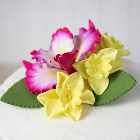 6 Count Global Sugar Art Daffodil Sugar Cake Flowers, Yellow, by Chef Alan Tetreault