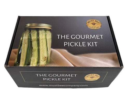 Set The Gourmet Pickle Kit -Must Bee Company DIY Pickling with Reusable Glass Jars, Spices & Step-by-Step Guide