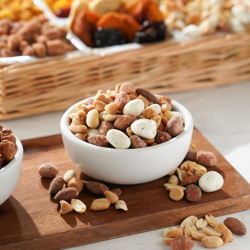 Gourmet Fruit and Nut Gift Basket - Healthy Treats for Corporate Gifting