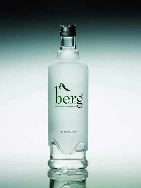 Berg 25.36oz 750ml Water, Sourced from Ices, (One Glass Bottle)