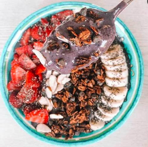 8oz (pack 3) Mocha Nola, Java Chip, SOFI Award Winning Granola, Family Owned Business