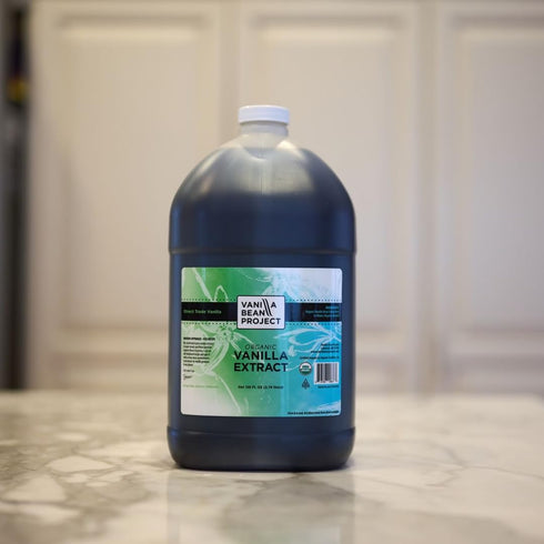 Organic Vanilla Extract | Pure Vanilla Bean Perfect For Cooking and Baking | Vanilla Bean Project | 4 Ounces