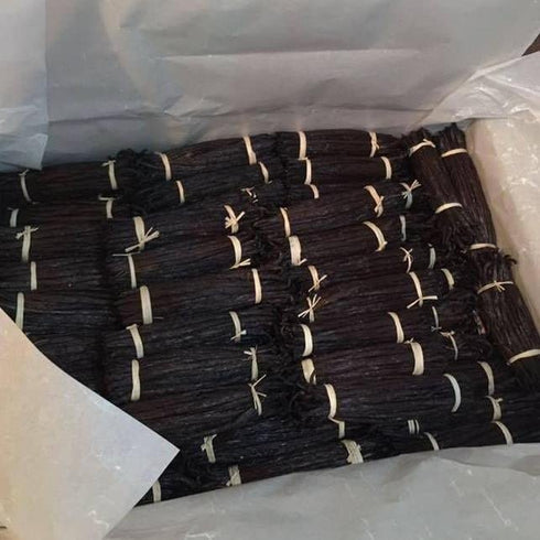 JL Gourmet Imports 25 Madagascar Vanilla Beans Whole Gourmet Extract Grade A Pods for Baking, Extract, Cooking, Brewing
