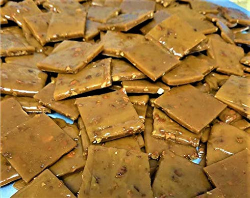 Sweet on Vermont 8oz Vermont Maple Brittle with Almonds Gift Box Gourmet Handcrafted Small Batch Nut Brittle Made