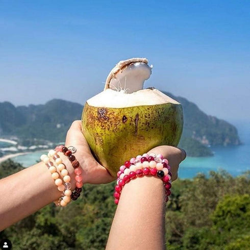 Pack (8 Pack) 23.6 oz (2) 9.5 oz (3) (3) Pack Taste Nirvana Coconut Water Variety Premium Natural Coconut Water Drinks
