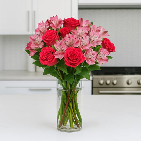 BloomsyBox Forever Blooming Bouquet Fresh Hot pink Roses & Light pink Alstroemeria