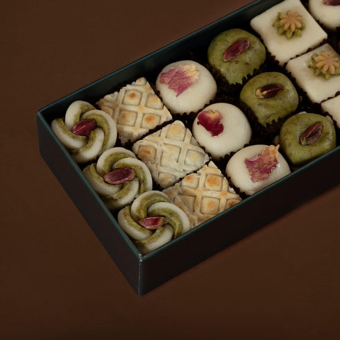 Lozina (1 LB, 25 OMNIYA Delicacy Marzipan Box Pieces) Premium Mediterranean Marzipan Sweets with Pistachio & Rose