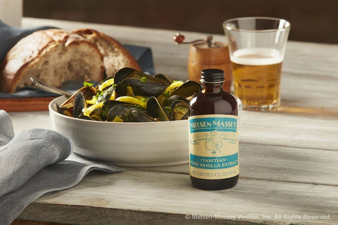 Nielsen-Massey Tahitian Pure Vanilla Extract, 2 Ounce Bottle