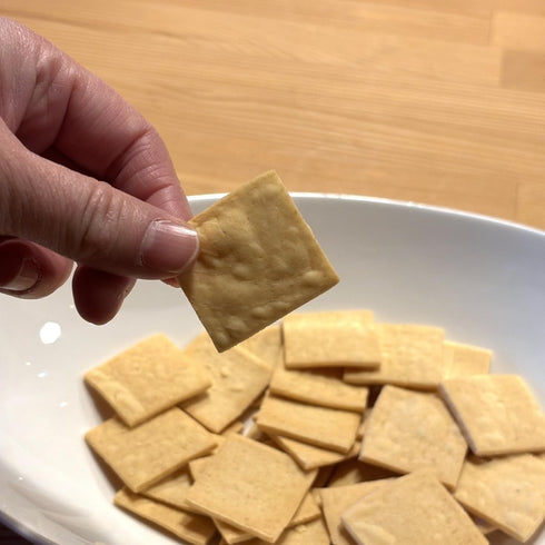 Nogi Gluten-Free Rice Bran Crackers | Savory Plant-Based Snack
