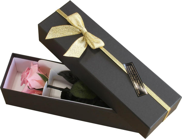 RiRo preserved flower, a single rose, red, gift, celebration, anniversary, birthday, arrangement, flowergift,