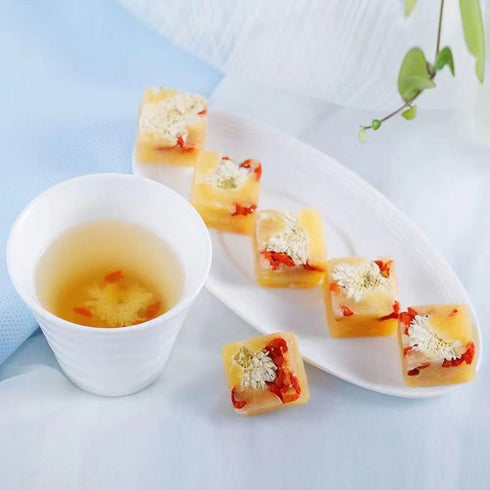 MIHUNTANG 10.58 Oz/300g Packing Chrysanthemum Goji Rock Sugar Tea Individual Rock Sugar Cubes With Chrysanthemum Sweet