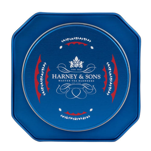 30 Harney & Sons Nutcracker Blend | Black tea with chocolate, almond, hazelnut flavors, apricot pieces and marigold