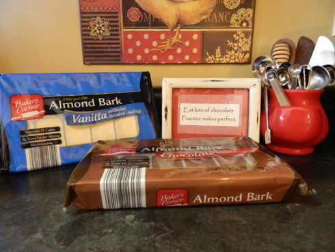 Baker's Corner 24oz Almond Bark Vanilla + Chocolate