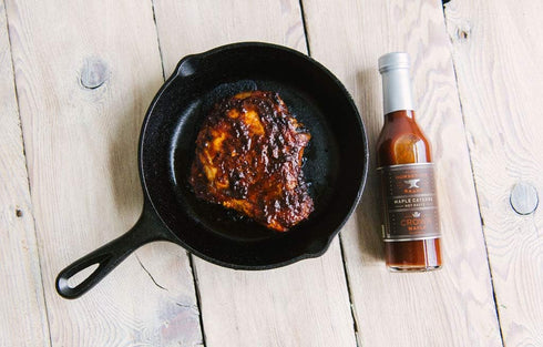 8oz (2 Pack) Horseshoe Brand Maple Cayenne Hot Sauce made with Crown Maple Syrup, Bottle