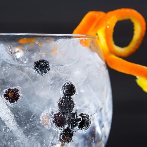 (2.56 Olive & Vine Juniper Berries, Earthy & Piney Flavor, Seasoning for Game Meats, Sauerkraut, Gin Infusions, Rich