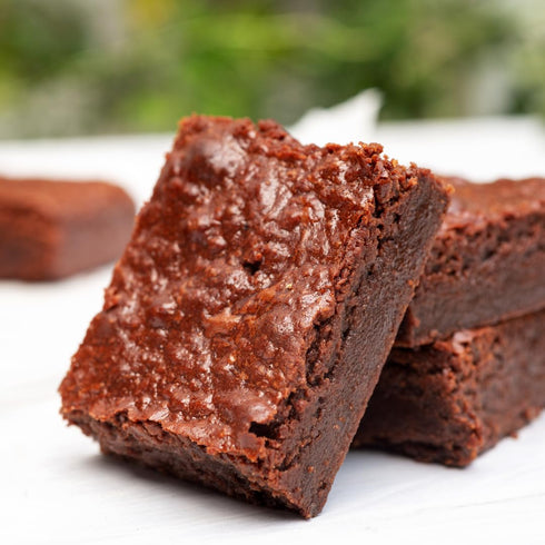 22-24% (7.2 Unpretentious High Fat Cocoa Powder, Smooth & Natural, Fat Content, Baking Essential Ounce)