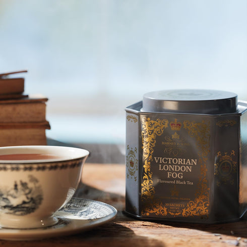 30 Harney & Sons Victorian London Fog Tea, Black and Oolong Tea with Citrus, Vanilla and Lavender | Sachets, Historic