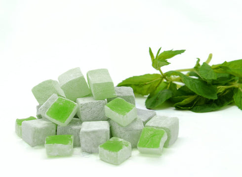 Mughe Gourmet Turkish Delight Candy Gift Box - 7oz/200g - Halal, Vegan Lokum Fruit Flavors for Special Occasions