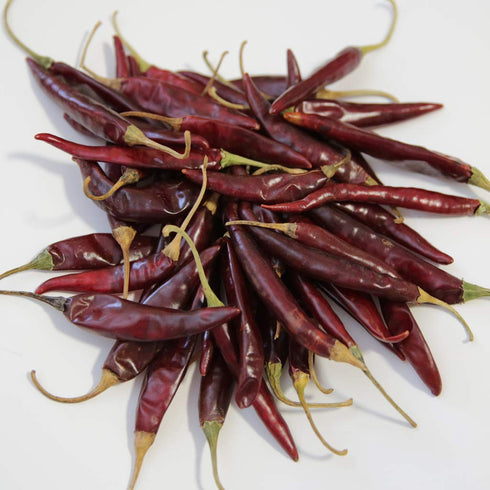 4oz Puya Dried Whole Chile Seco Peppers, Pulla Chili Pods for Authentic Mexican Food, Resealable Bag by 1400s Spices