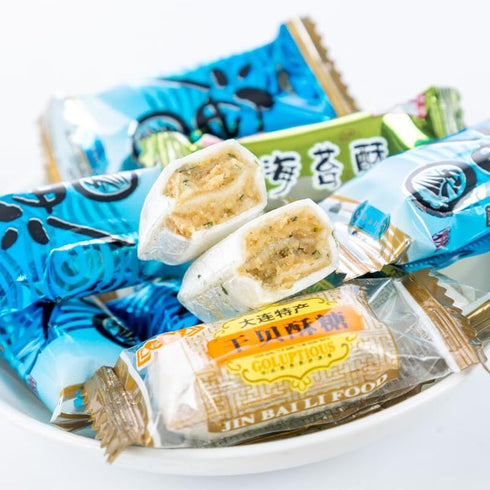 HUANYOUREN 300g/10.58oz Crispy sugar Old-fashioned shrimp sugar A variety of flavors Mixed candy Wedding candy Crispy