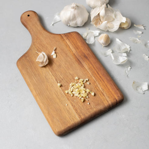 8 oz, Unpretentious Minced Dried Garlic, Kitchen Essential, Versatile Seasoning