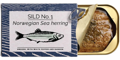 Fangst Smoked Herring | Canned Nordic Herring with White Pepper and Ramson