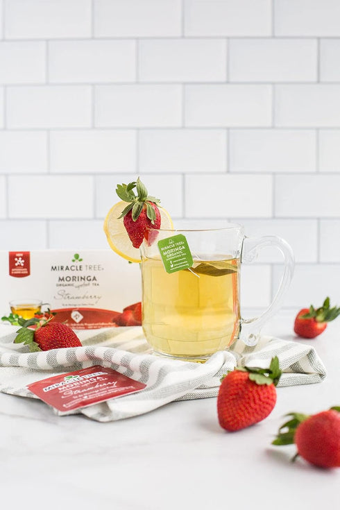 Miracle Tree Organic Moringa Superfood Tea, 25 Sealed Bags, Strawberry