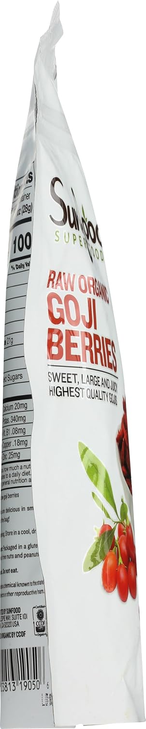 8 oz Sunfood Superfoods Raw Organic Goji Berries - Goji Berry, Sun Dried Wolfberry for Trail Mix, Snack, Smoothie