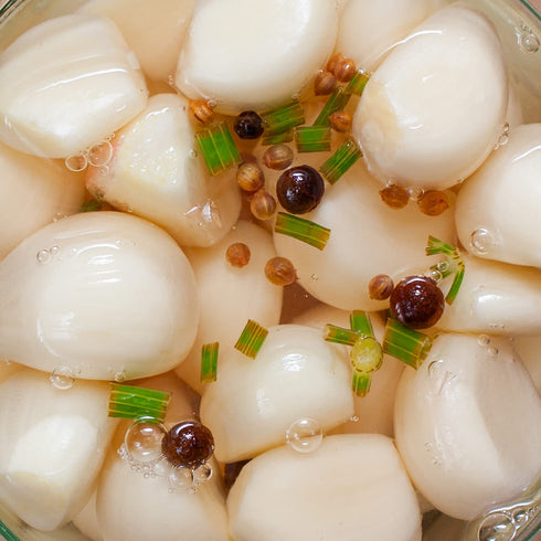 15.9 (Pack 2) Sanniti Spanish Pickled Garlic, Ounces