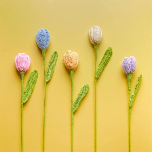 VGHDXXNNHA 5PCS Handmade Crochet Flower Bouquet, Knitting Flower Tulips Bouquet Simulation Flower for Wedding Flower
