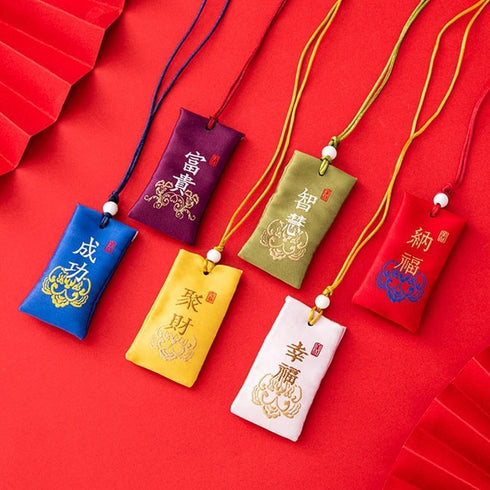 Labriciyon 1Pc Spiritual Salt Pouch,Spiritual Salt with Sachet, Buddhist Pouch Necklace, for Money,Happiness, Chinese