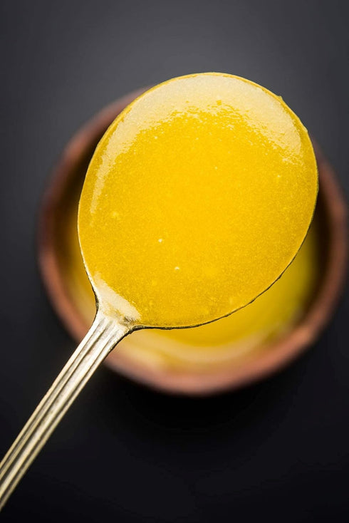 28.8 oz, (32 oz 1 Pure Indian Foods Organic Grassfed Original Ghee, Clarified Butter, Pasture Raised, Non-GMO, Gluten