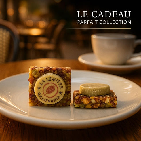 (16 Laumire Gourmet Fruits - Le Cadeau Parfait Collection - Median Gourmet Gift Box Treats) - Hannoukah - Kosher