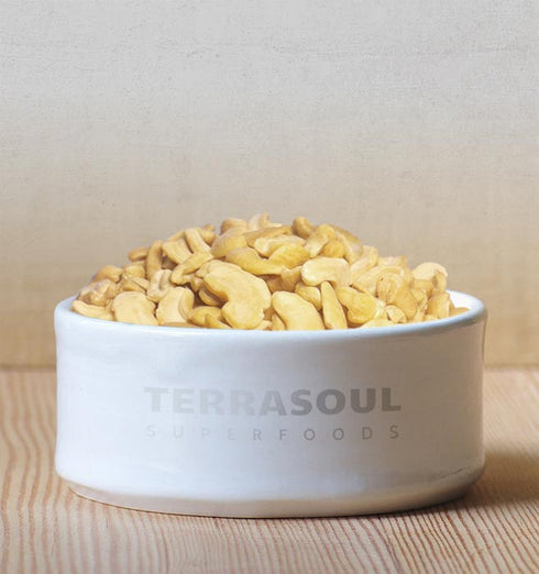 2 Lbs, Terrasoul Superfoods Organic Raw Cashews (Mylk Grade), Premium Quality for Snacking, Desserts, Cashew Milk