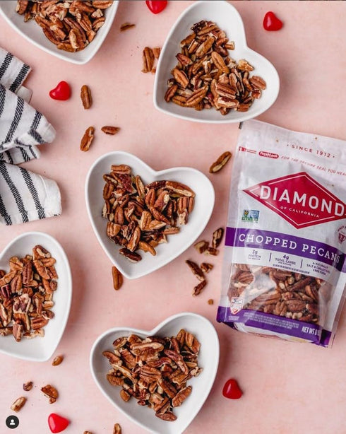 8 oz Diamond of California Chopped Pecans