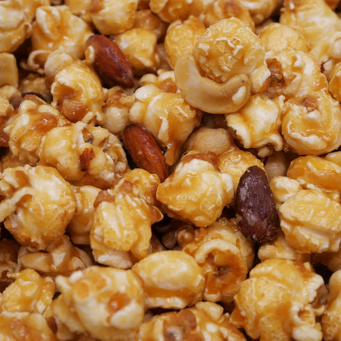 20 oz Stonehedge Farms Gourmet Caramel Popcorn Clusters | Reclosable Container | Mix Of Pop corn, Cashews, Almonds