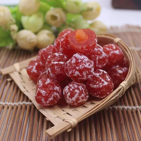 TEAERPKLAE 10.6oz/300g Sour and Sweet Dried Plum Sweet and Sour Plum Preserved FruitThe flesh is thick Plums Dried