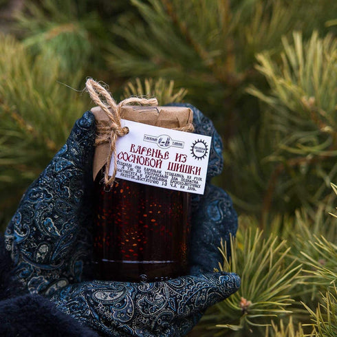 440g/15.5oz Pine Cone Jam with Baby Pine Cones Imported Siberian Delicacy