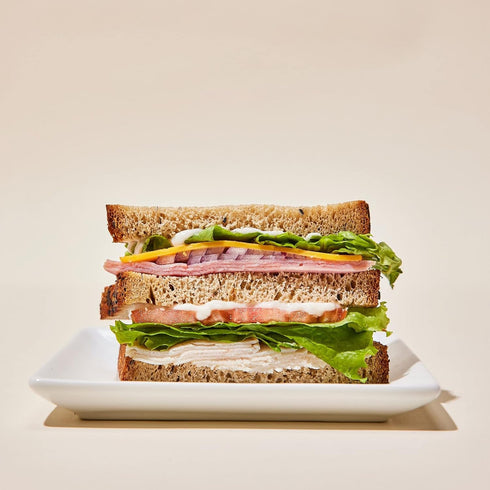 24.5 OZ ONE MIGHTY MILL Organic Whole Wheat Everything Bread