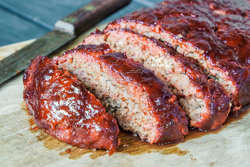 Hardcore Carnivore Red: All Purpose Seasoning for Pork, Chicken, BBQ (Large Shaker)